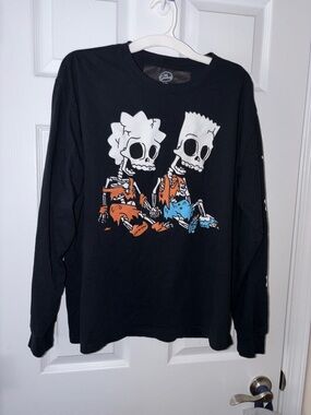 Long Sleeve Tee with Skeleton Lisa and Bart Simpson Cartoon  Print